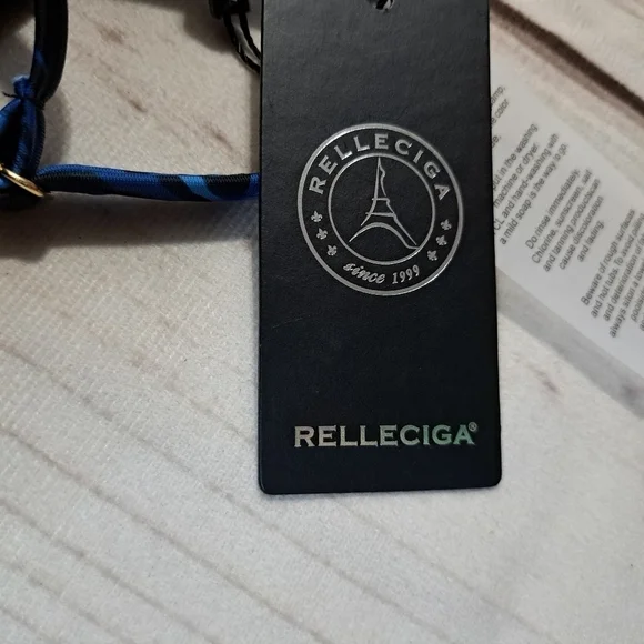 Relleciga Leaf Print One Piece Swimsuit Size Medium - Picture 5 of 8